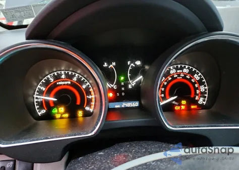 2011 Toyota Highlander Base z USA, uszkodzony, nr VIN 5TDBK3EH7BS077659